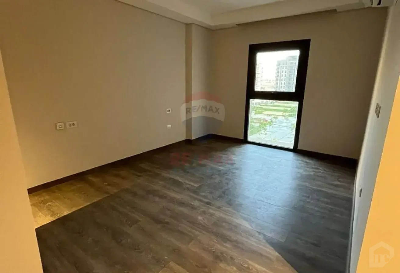 3-Bedroom Apartment for Rent | Park Side Residence – ZED