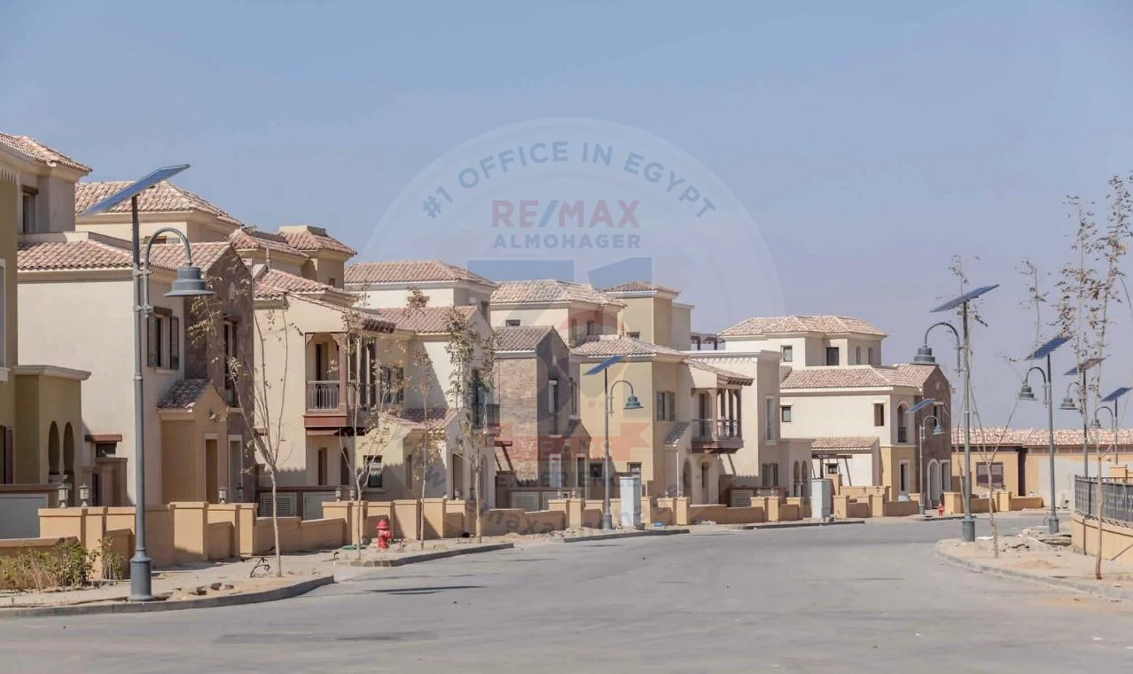 Villa 356 meters for sale in Mivida Emaar, Fifth Settlement