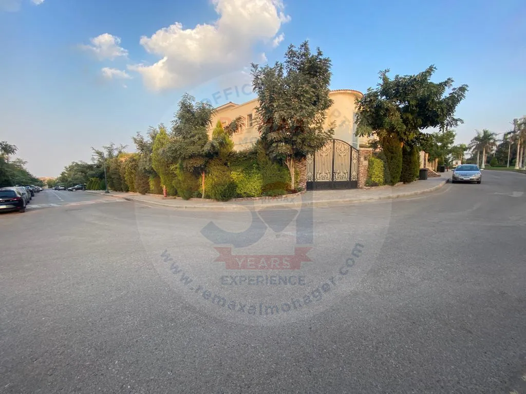 Villa for sale in Fifth Settlement Compound