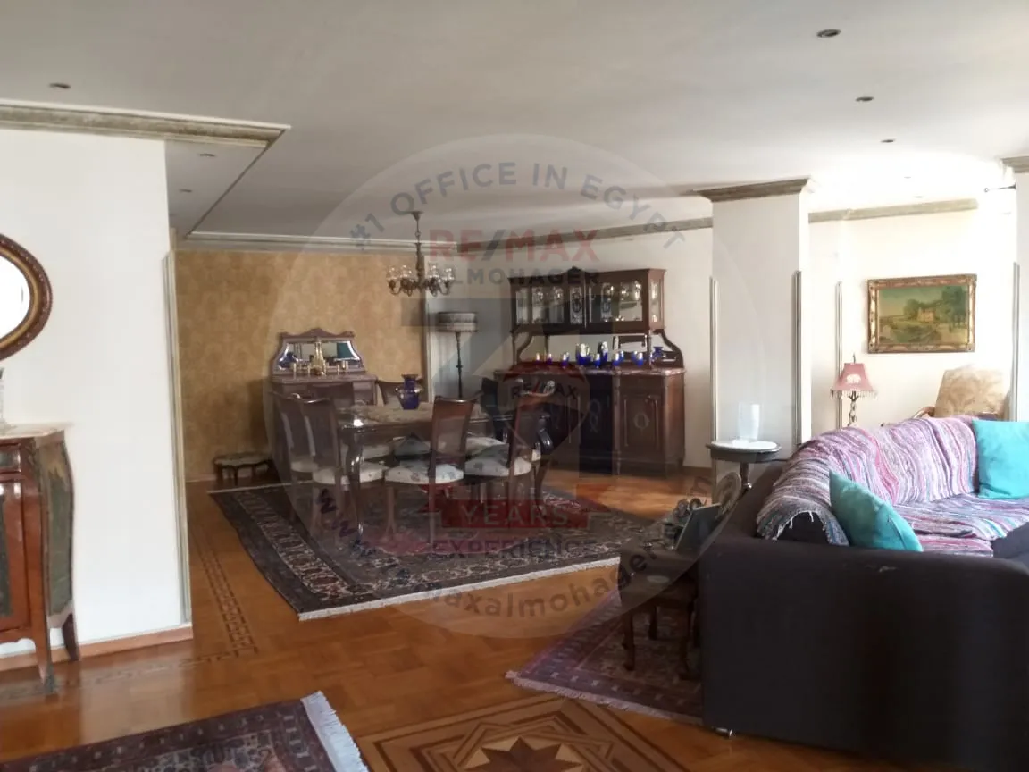دوبلكس رائع بسموحة الاسكندرية 260م للبيع