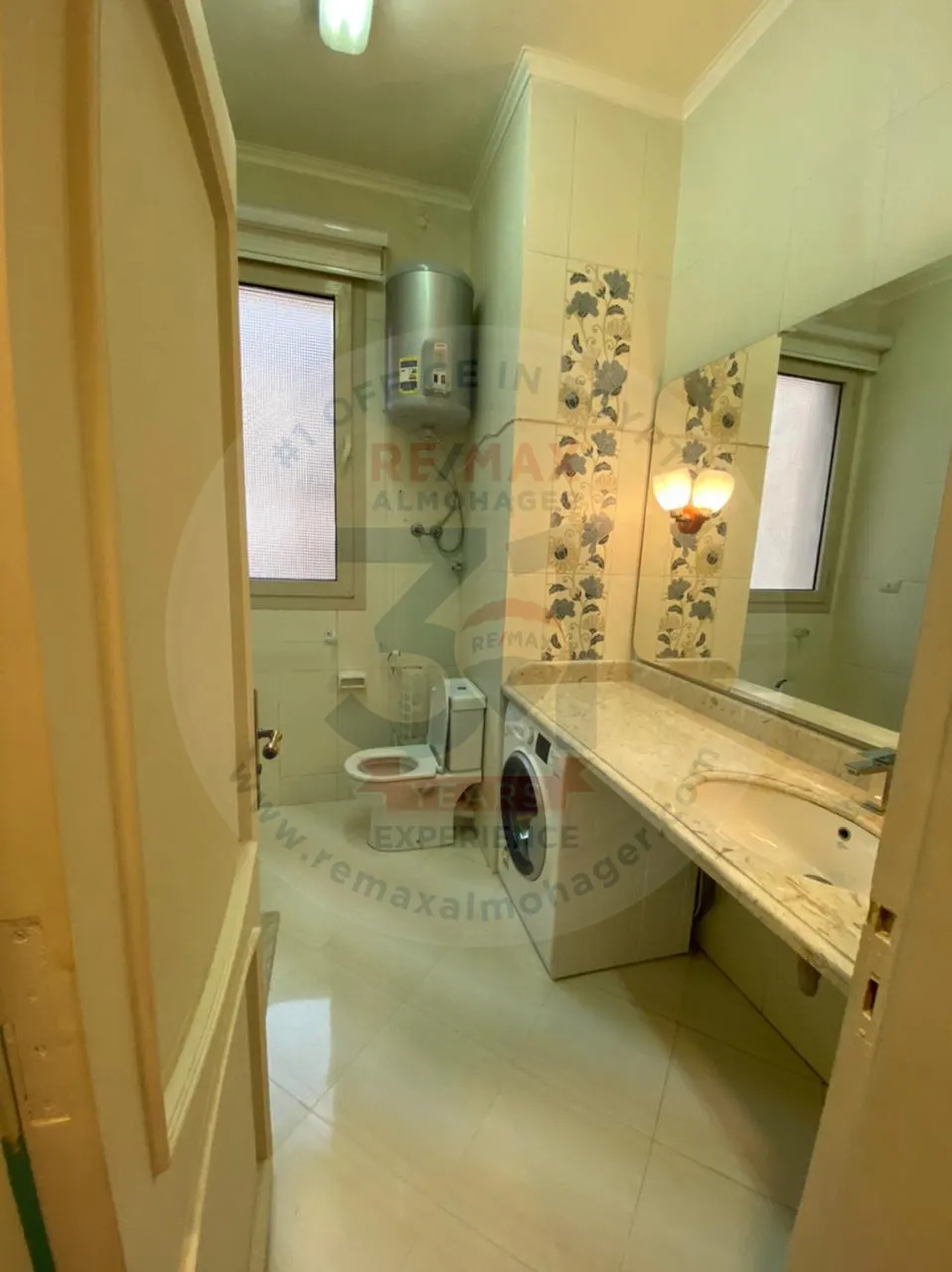 شقة للايجار فى الدبلوماسيين 370متر