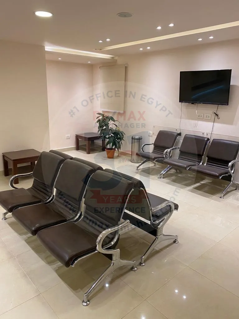 Clinic suitable as a medical center in masr el gedida
