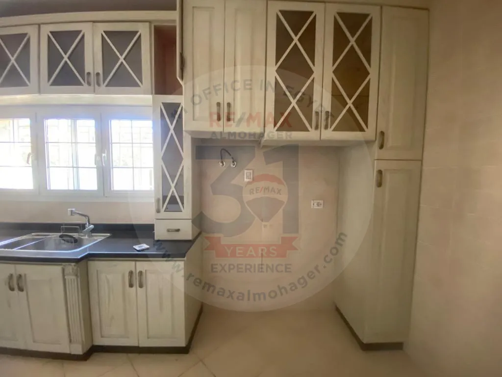 Townhouse for rent in Hyde Park Compound, New Cairo