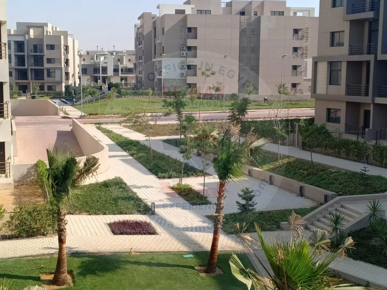 كمبوند فيفث  سكوير التجمع