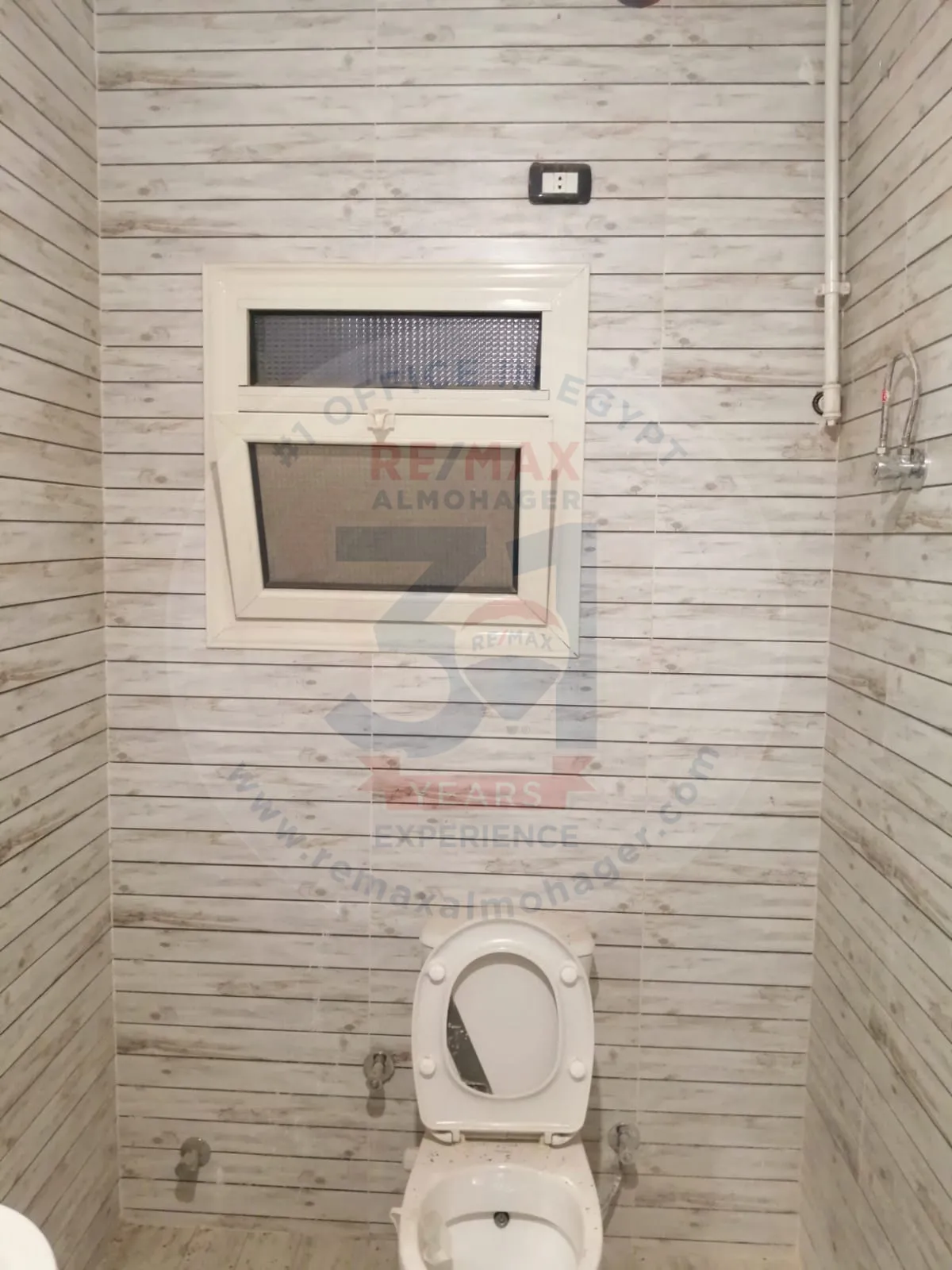 3 bedrooms apartment for rent