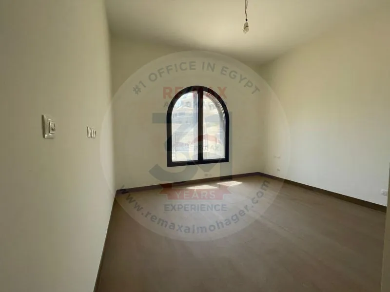 فيلا للايجار في اب تاون كايرو بالمقطم 585 متر