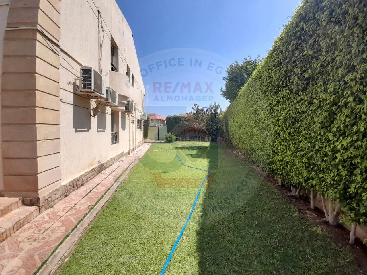 For sale Twin House in Rabwah Sheikh Zayed in a prime location - land area 542 meters