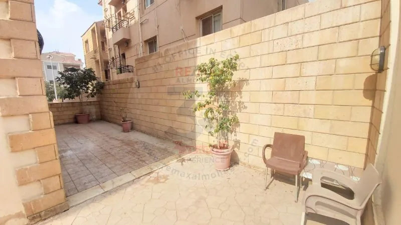 Villa for sale in Main 90 St.