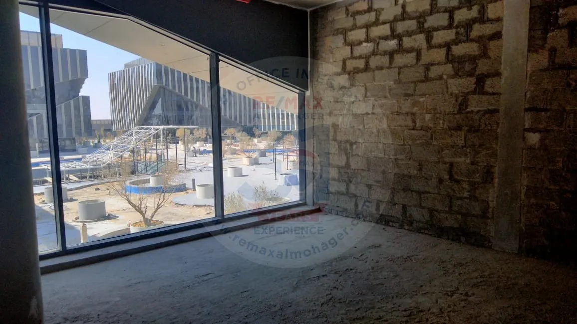 Office for sale in Eastown New Cairo