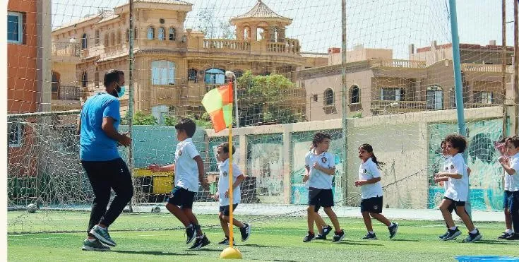 مدرسة لغات للبيع في حلوان ، مساحة المدرسة 2961 متر مربع