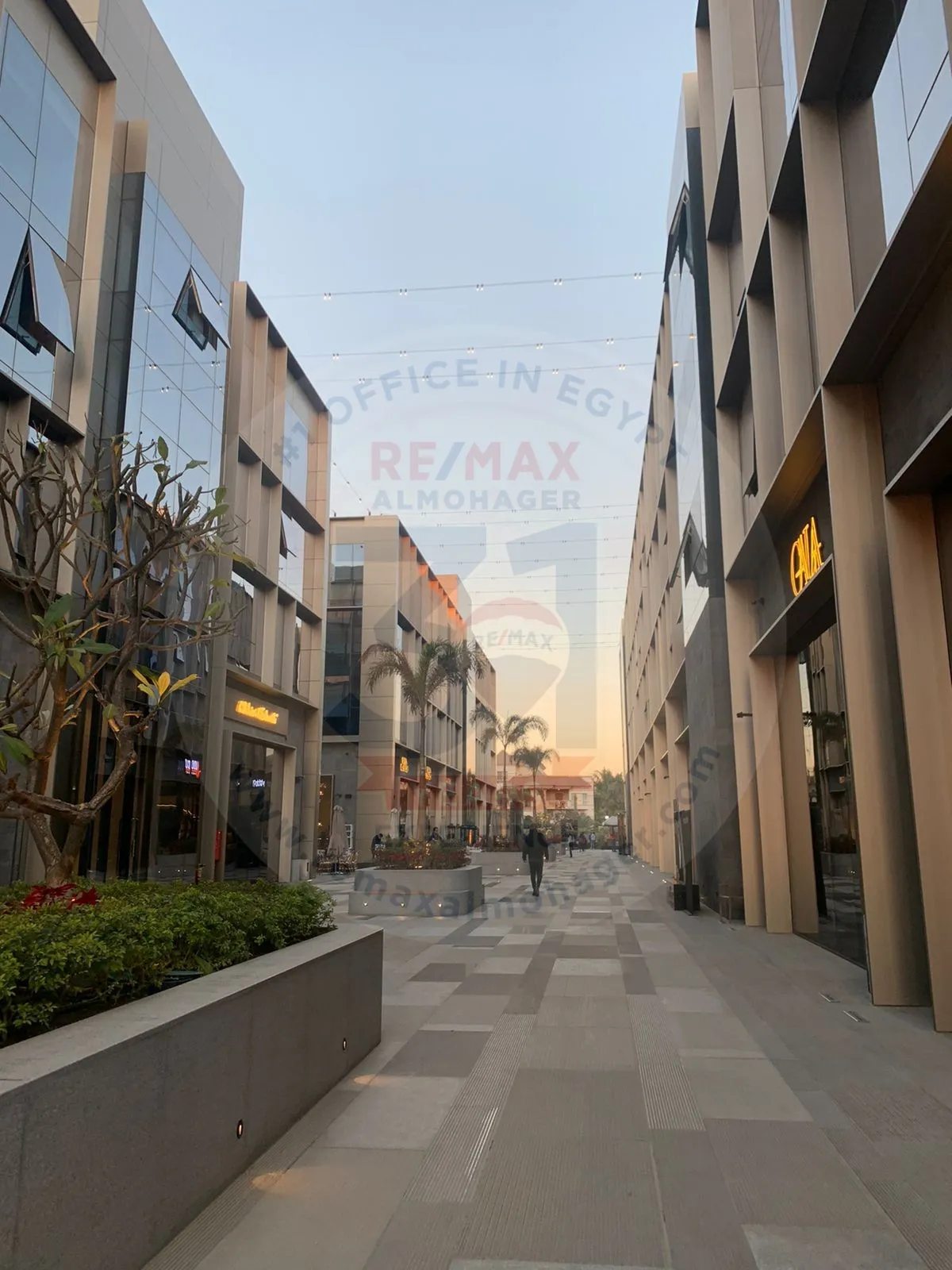 Office for rent in Fifth Settlement