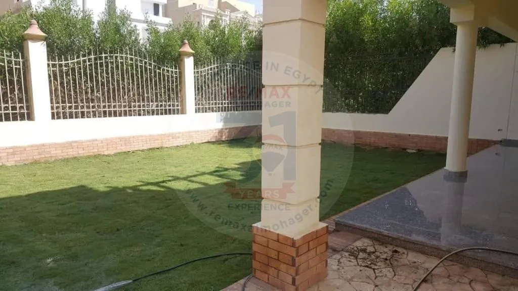 villa for rent with air conditioners landscape view