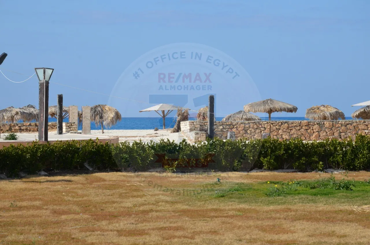 4 Bedrooms Villa for sale sea view