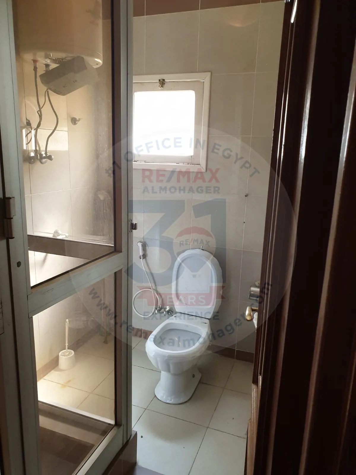 بالفرش شقق للبيع فى مصر الجديدة