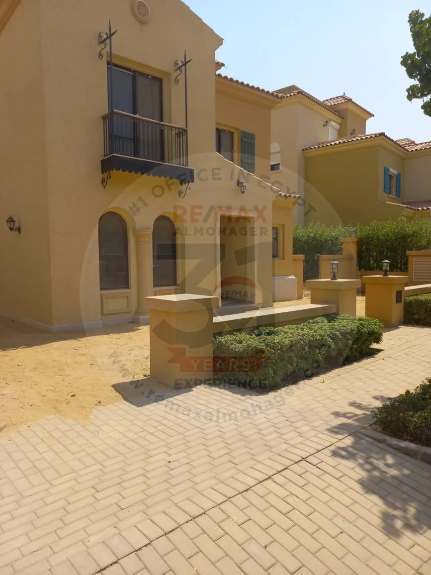 Fully finished villa for rent in Mivida Landscape View