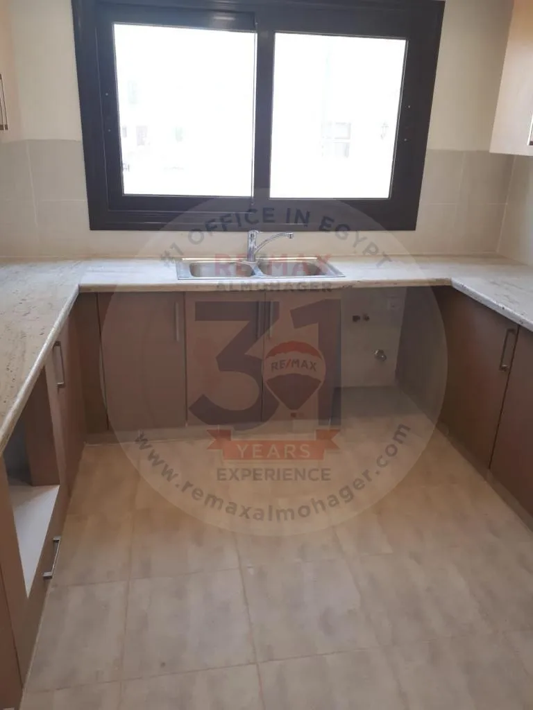 Twinhouse for rent with kitchen