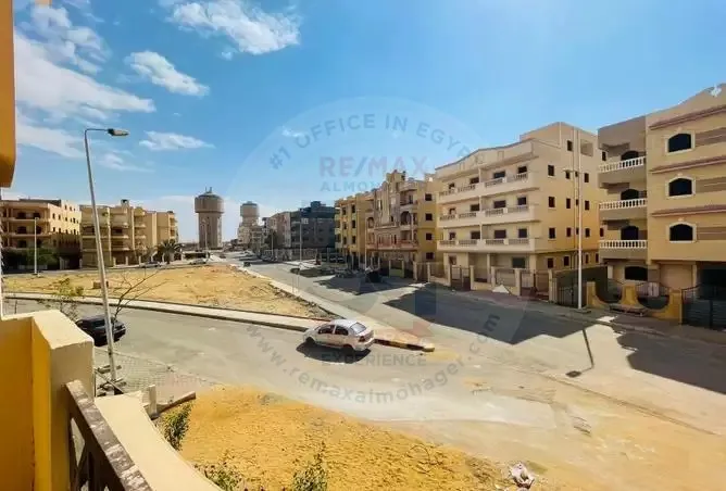 For sale in Shorouk, semi-finished apartment
