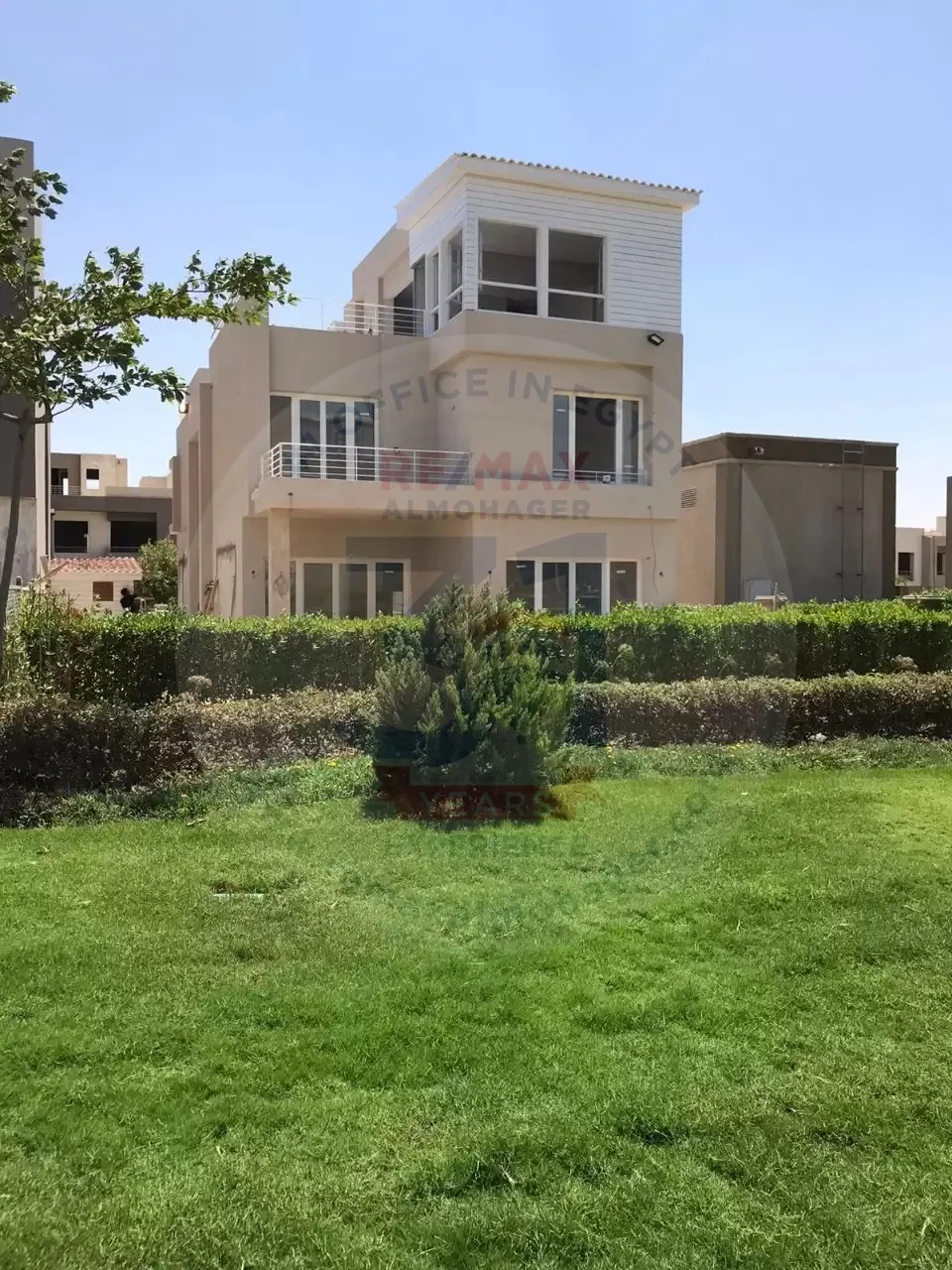 Villa for sale in Palm Hills Golf Extension 377m