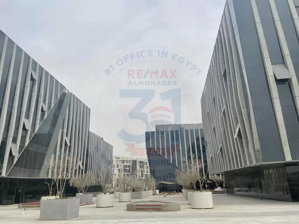 admin office for rent in EDNC new cairo