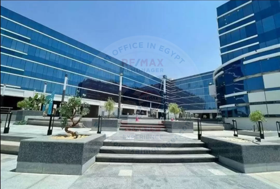 Office in Trivium for rent