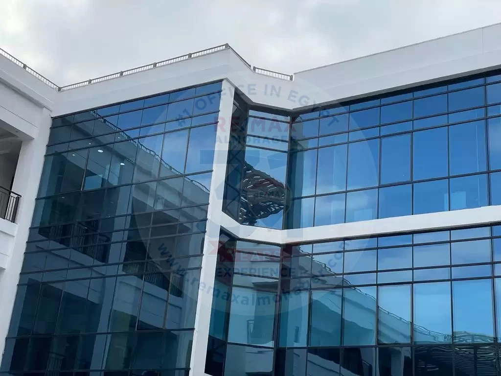 للايجار فى التجمع ادارى