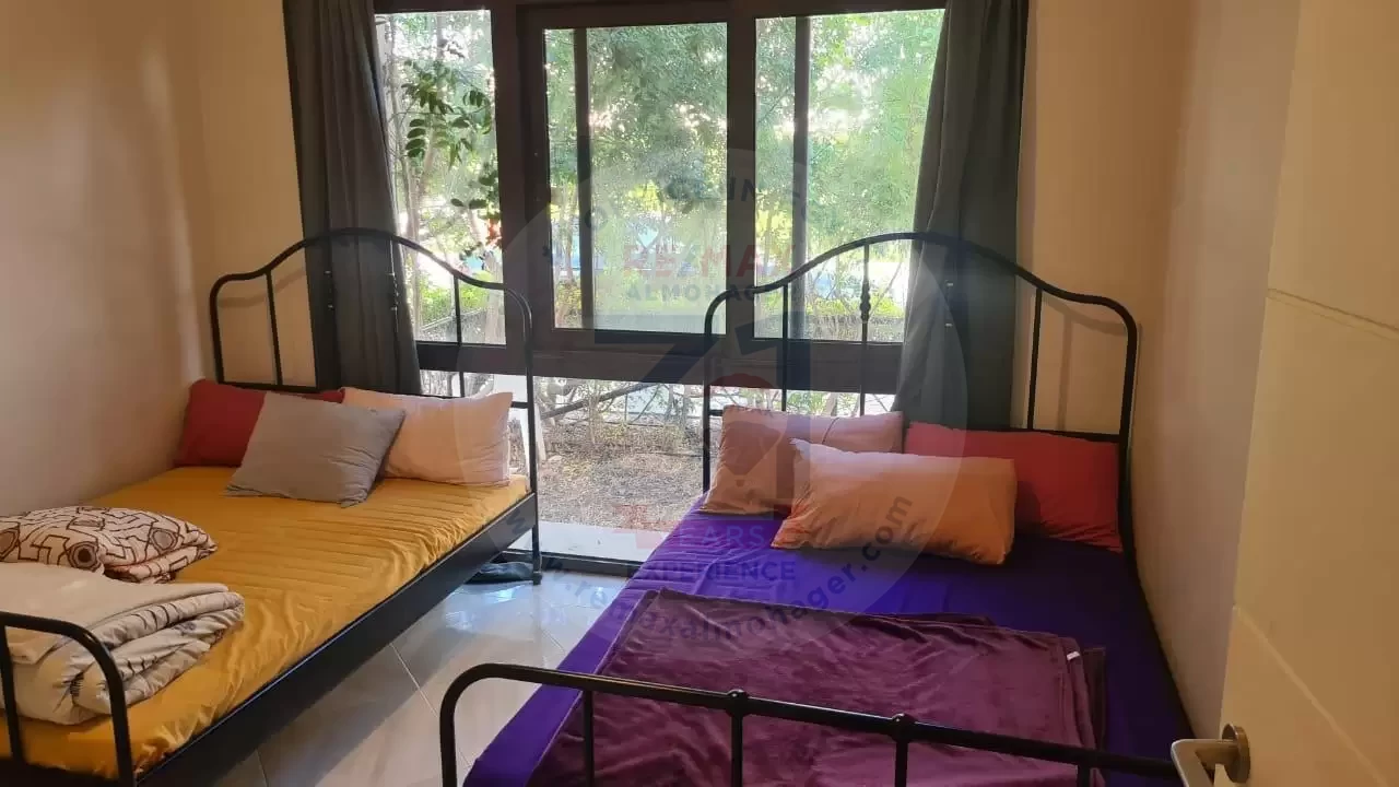 للبيع في مراسي شاليه 130م