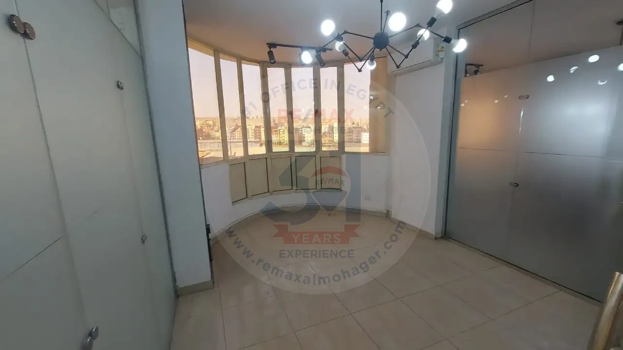 Admin Office for Rent With ACs in Maadi 300m