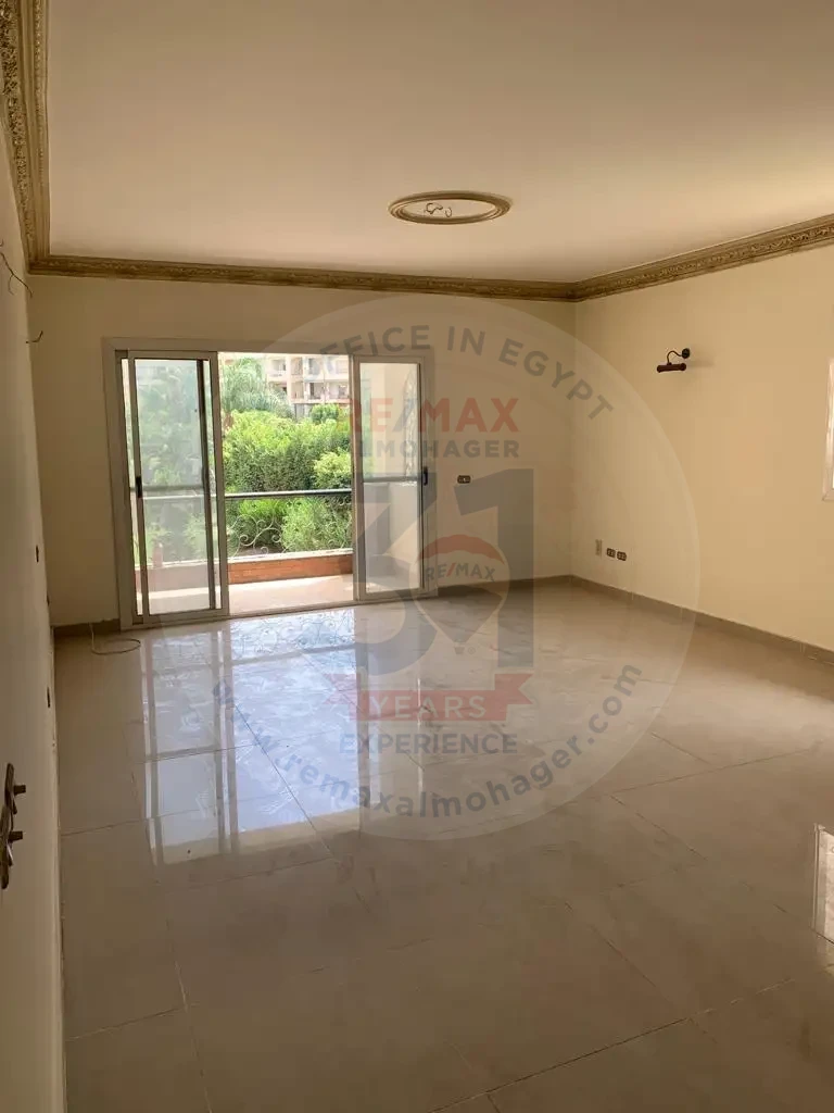 apartment with a wonderful view for sale in Zayed