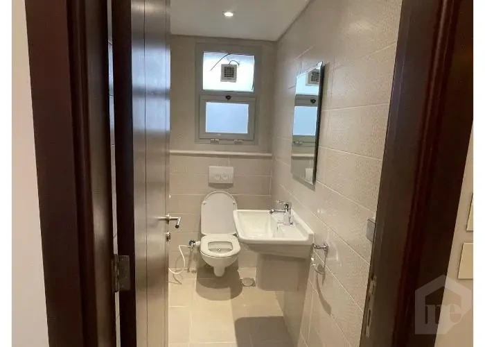 Apartment 3 Bedrooms For Rent In