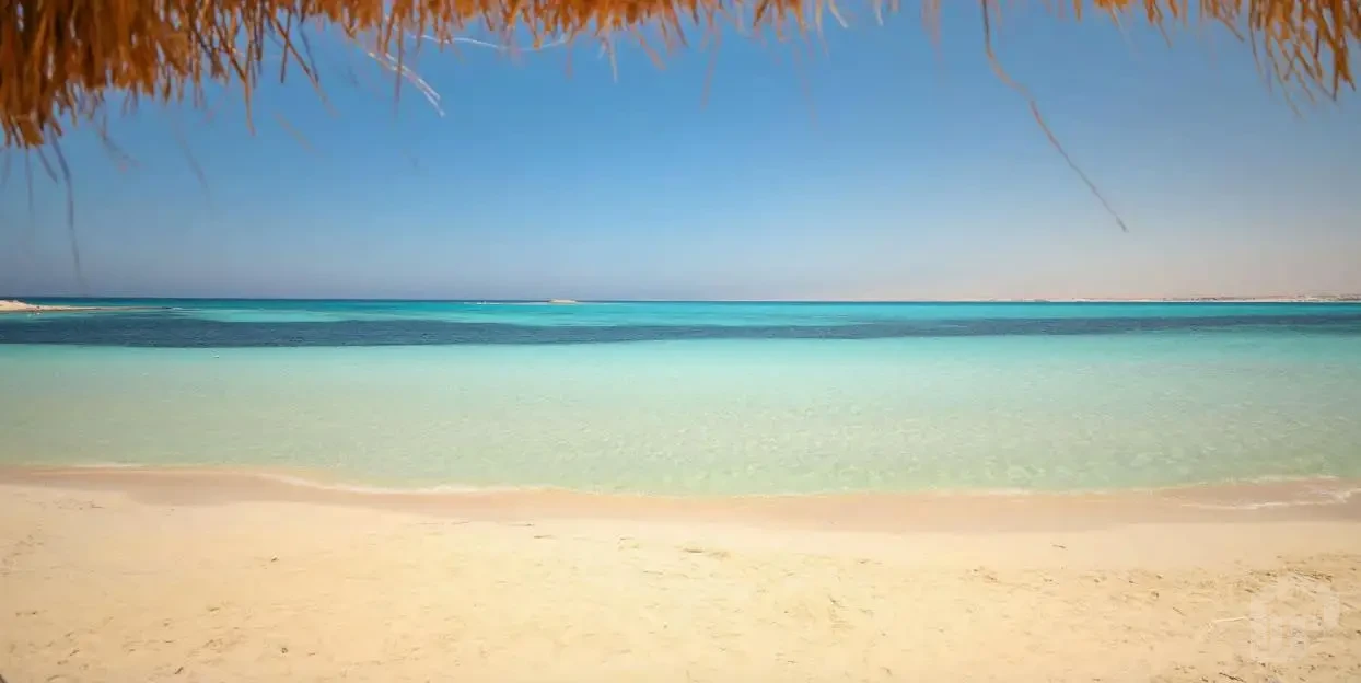 Villa for Sale in Beit Al Bahr