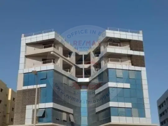 An administrative unit for sale in Teseen Street, New Cairo