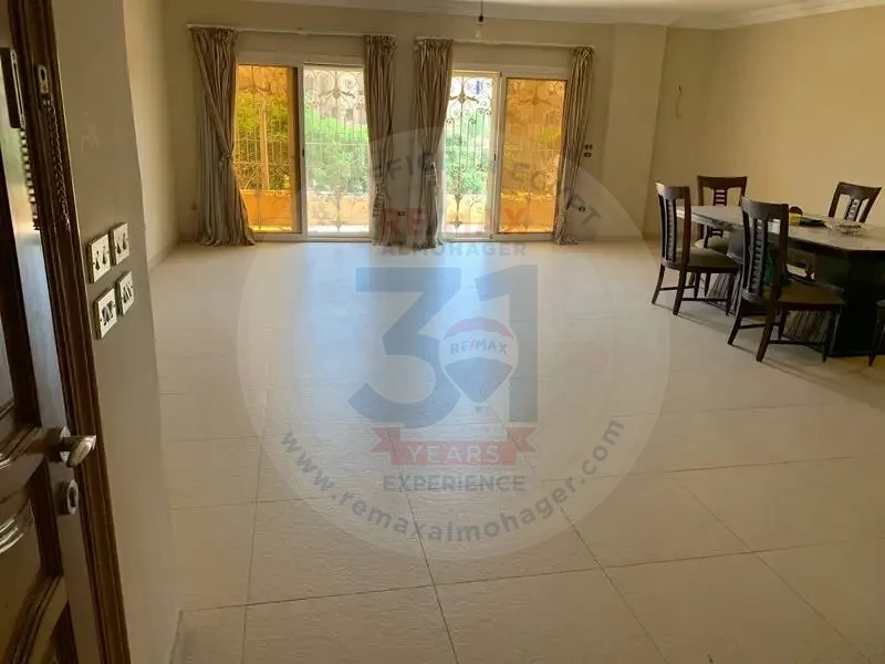 First Settlement upscale furnished apartment rental