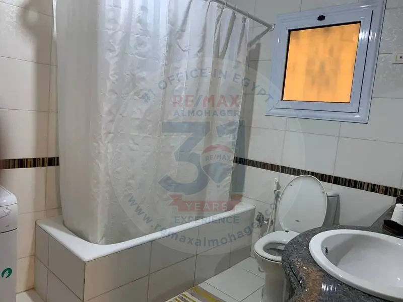 Executive living: Furnished apartment for rent First Settlement