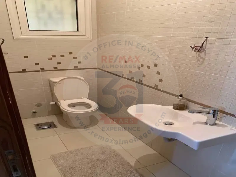Unfurnished flats for rent New Cairo