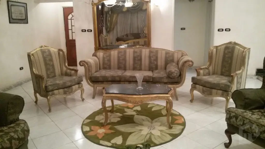 A luxurious, fully furnished apartment for rent