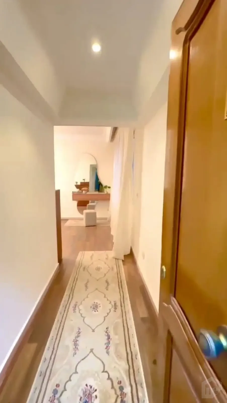 A luxurious furnished apartment for rent