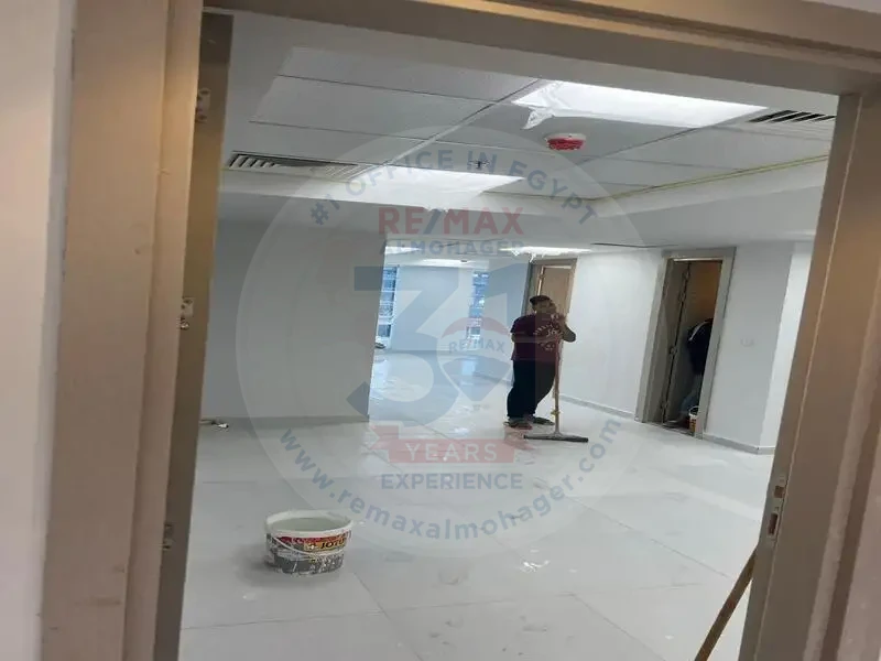 Administrative offices for sale and rent in Cairo