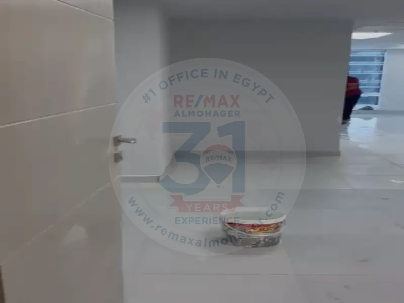 office for sale in Northern 90th Street