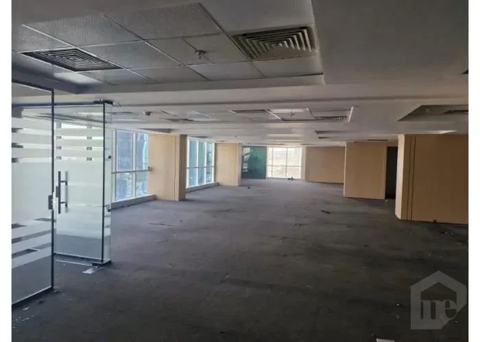 مقر أداري للبيع