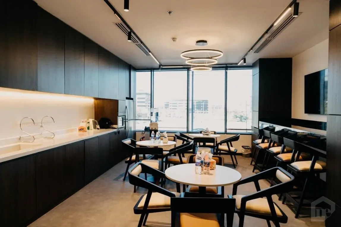 مكتب إداري فاخر القاهرة الجديدة للايجار