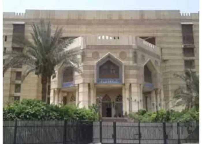 للبيع مبني تجاري بالكامل 950 متر في منطقة الازهر