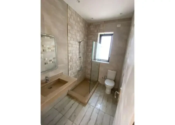 شقه 140 متر للأيجار في ليك فيو ريزيدنس