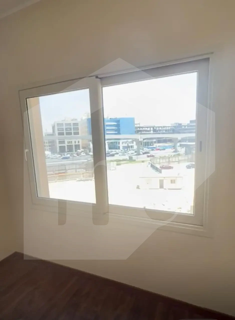 Apartment or rent at 90 avenue