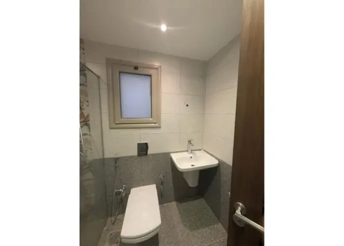 For Rent In Galleria Moon Valley