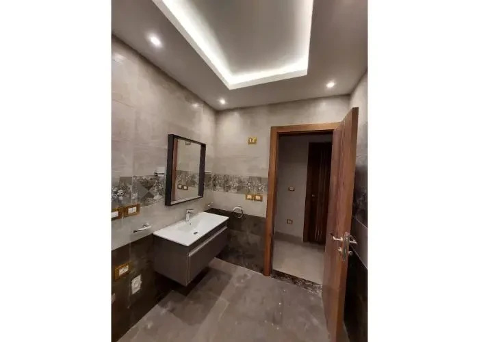 شقه للأيجار في التجمع الخامس