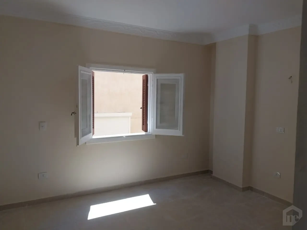 شقة للإيجار بالأندلس 1 التجمع الخامس