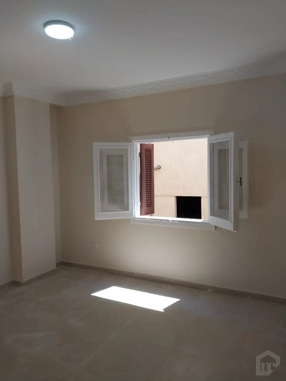 شقة للإيجار التجمع الخامس 135م تشطيب سوبر لوكس سكن عائلي