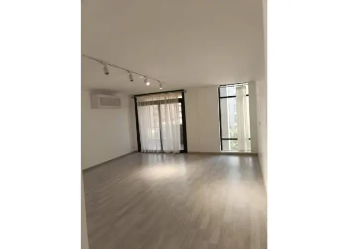 للأيجار في ازاد