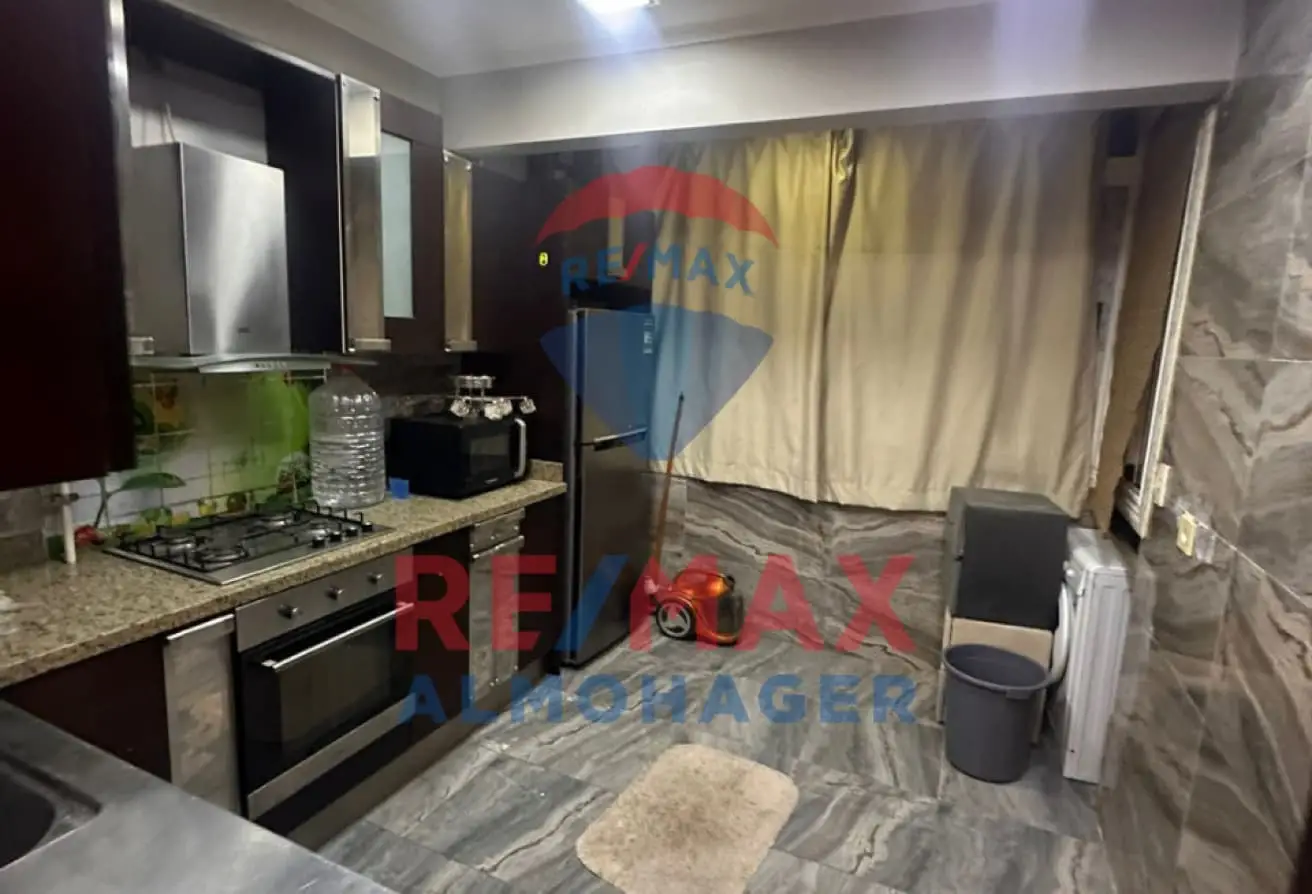 Hotel-Style Comfort – Furnished Apartment in Beverly Hills Zayed