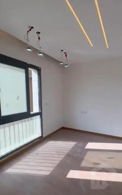 Apartment for Rent in District 5